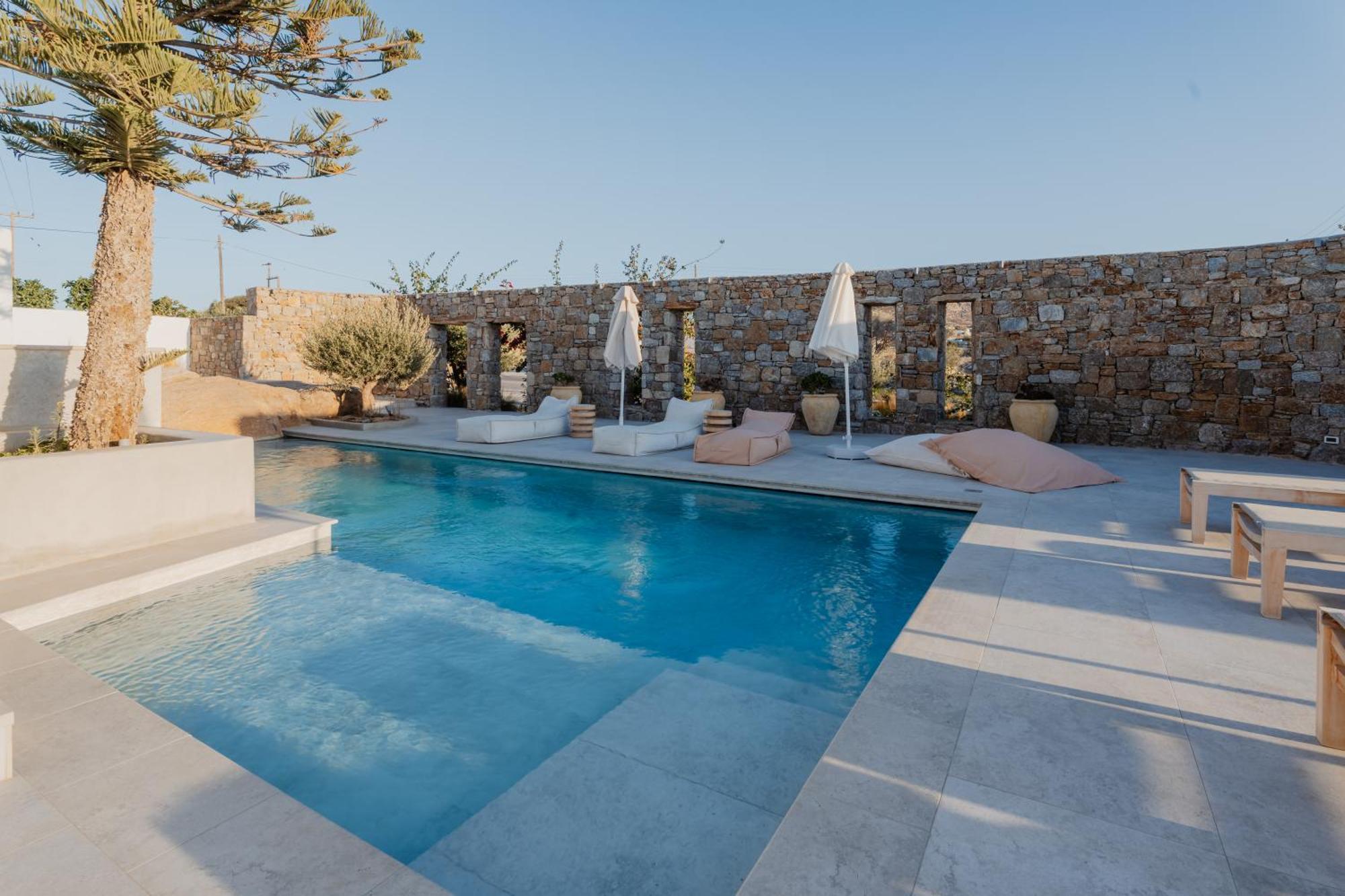 Oliving Mykonos Luxury Suites Klouvas Exterior photo